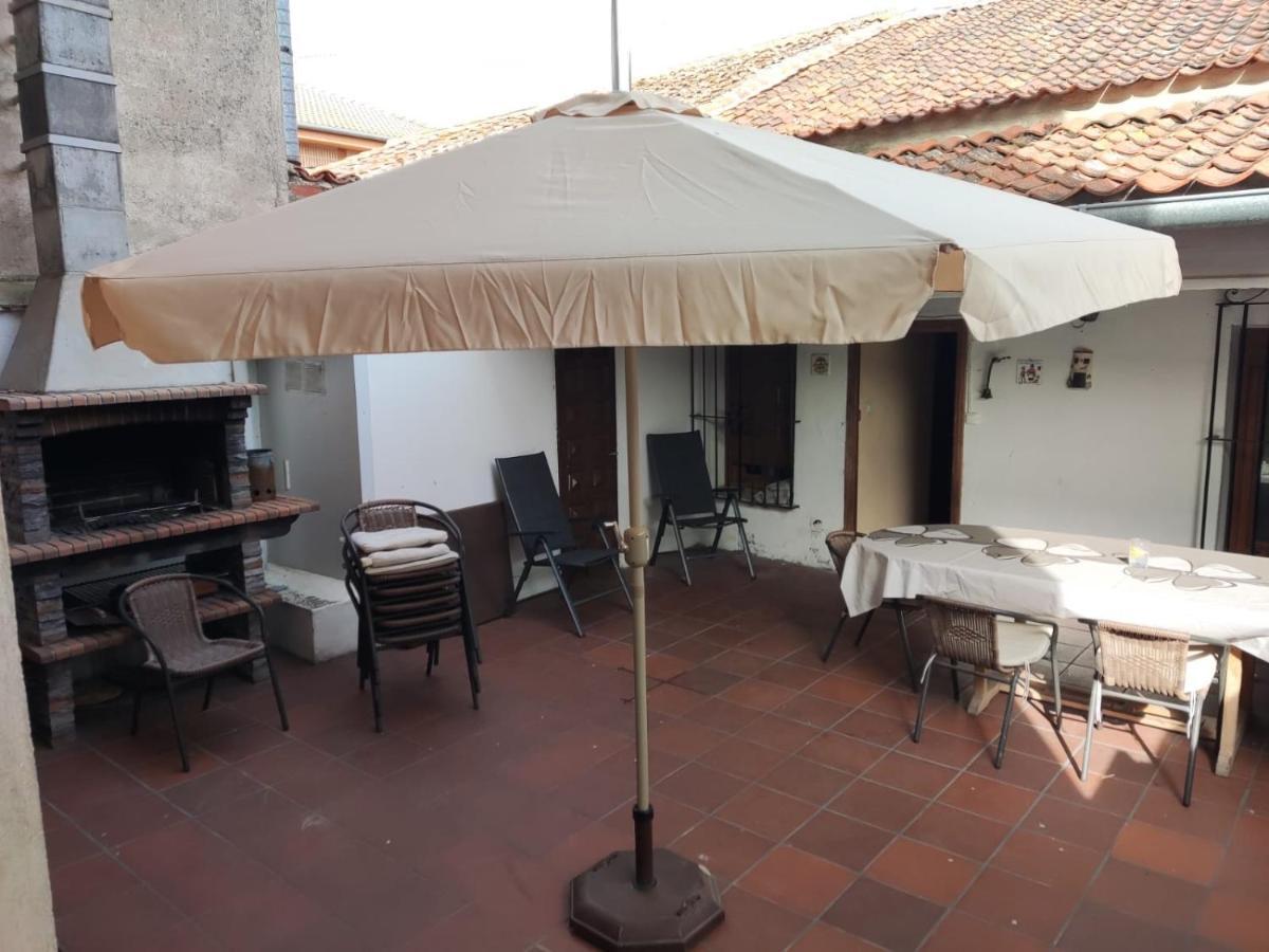 Casa Gonzalez Villa Mozoncillo ภายนอก รูปภาพ
